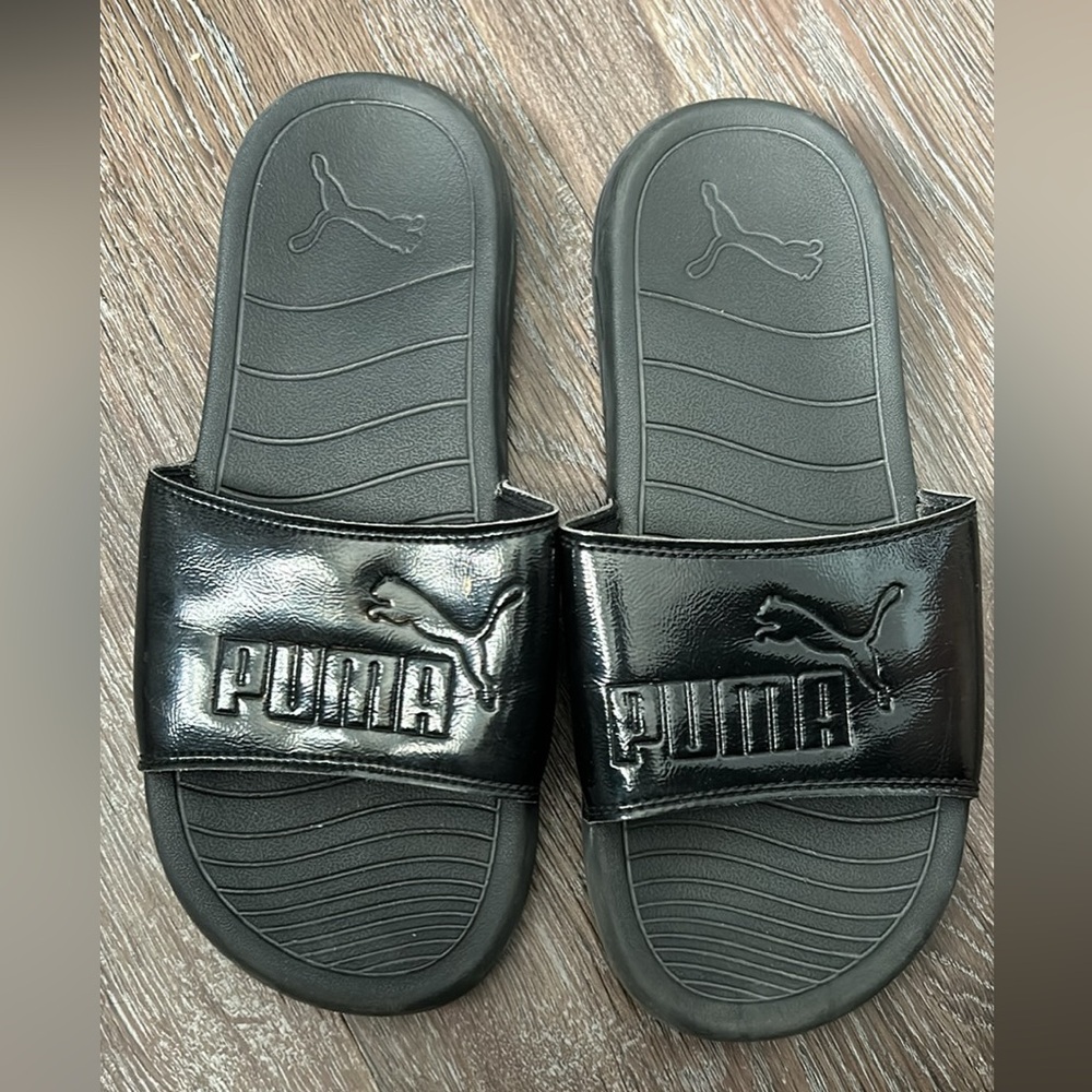 Puma slides, men’s size 7
